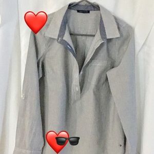 🕶 Tommy Hilfiger Long Sleeve Button Down Shirt